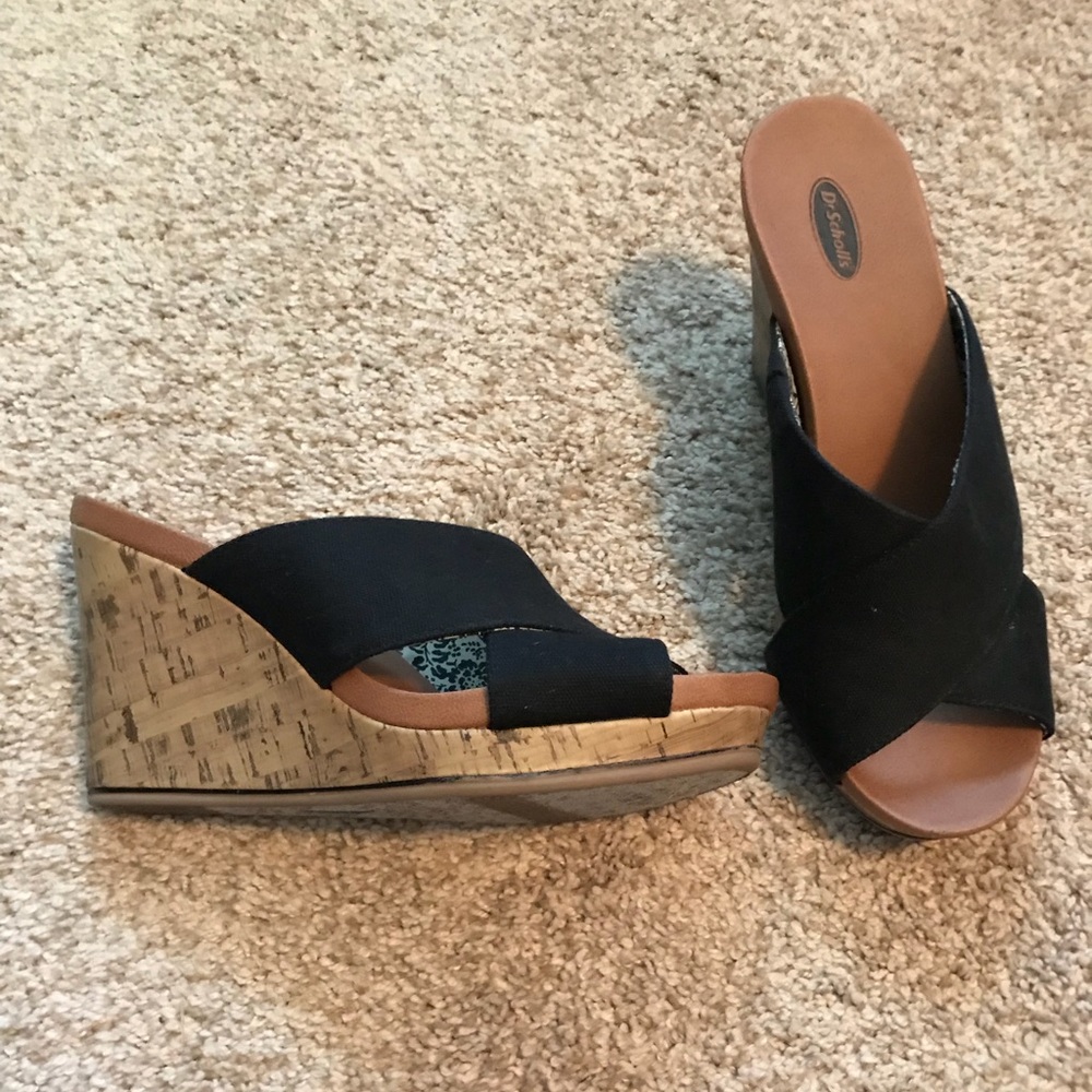 Black wedge sandals